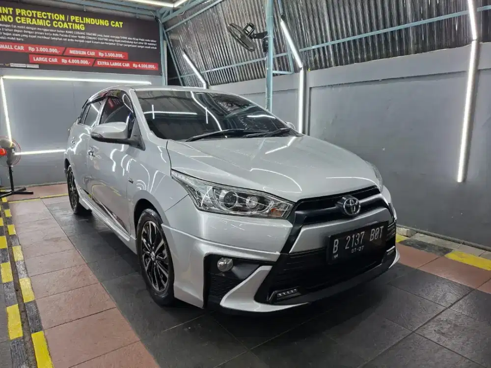 Dijual toyota yaris trd s 2017