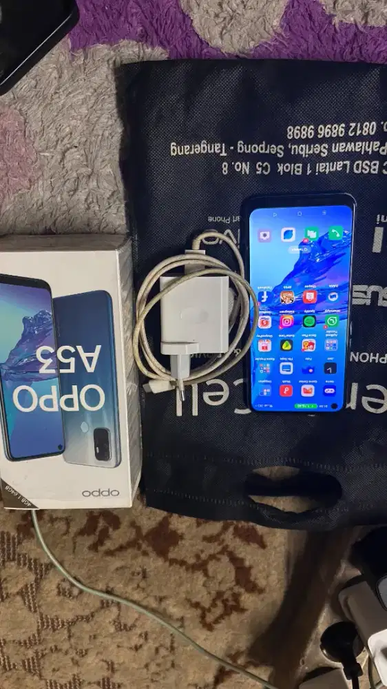 Oppo a53 ram 4/64 pemakaian fullset  full orian sampe nota 850 Kar