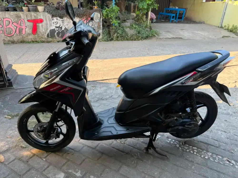 Vario techno tahun 2011 plat AB kota