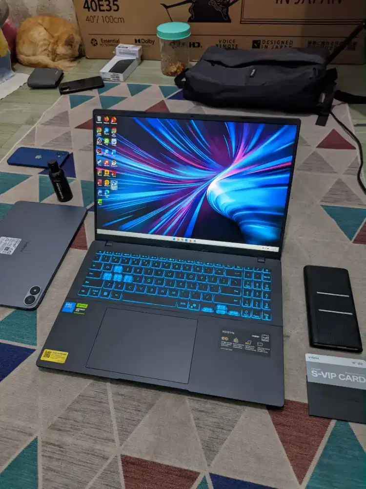 Laptop Asus V16 V3607VH (16/512GB)