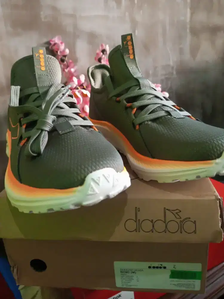 Sepatu diadora Sawojajar Malang