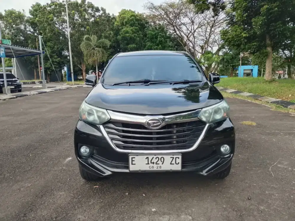 DAIHATSU XENIA R DELUXE 1.3