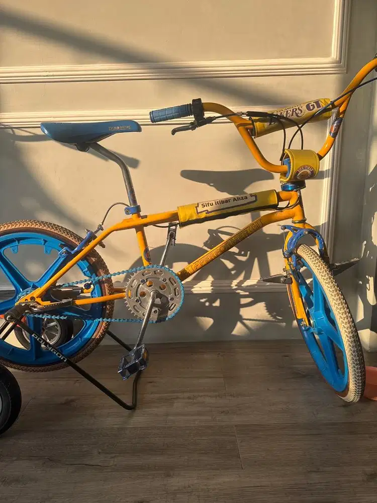 Sepeda BMX GT performer