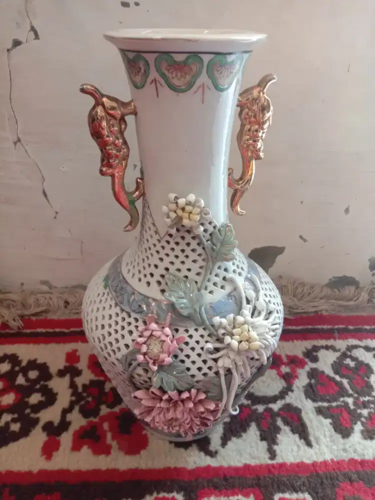 Guci vas keramik