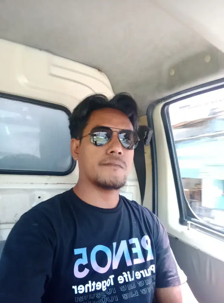 Mencari pekerjaan  driver modal sim A/C