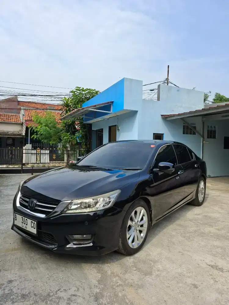 Jual mobil bekas