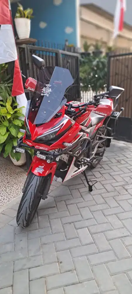 Honda CBR 2018 model touring  Original – Siap Pakai – Bekasi Utara