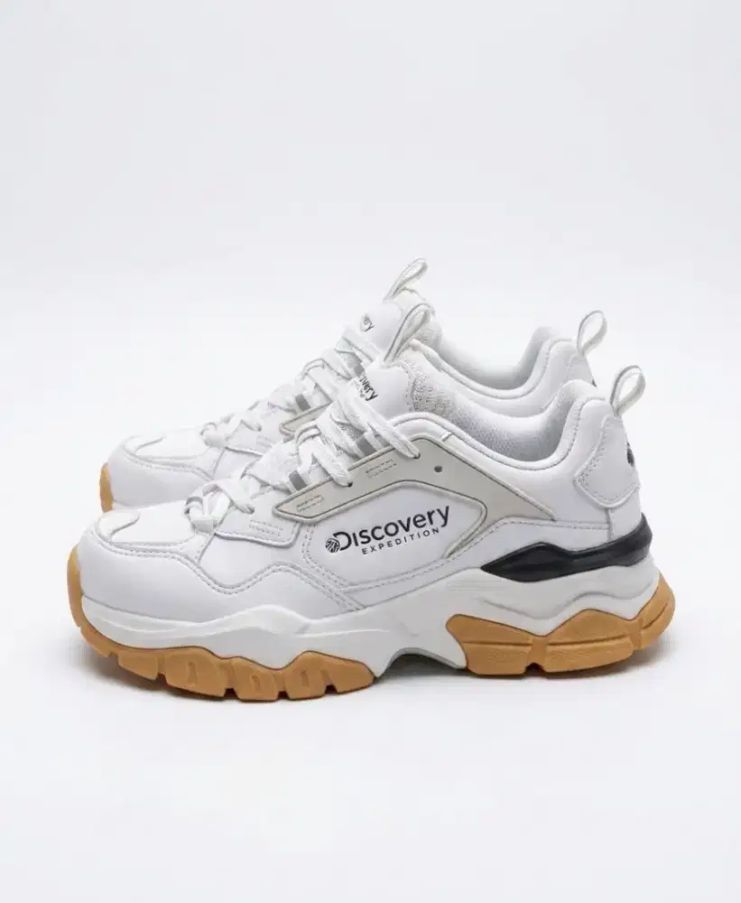 Sepatu Sneaker Discovery Second Original Size 36