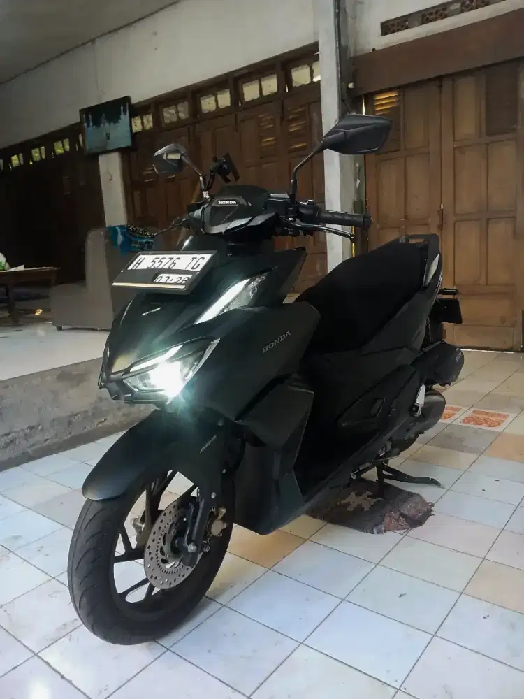 Honda Vario 160 ABS 2023 - Hitam Doff