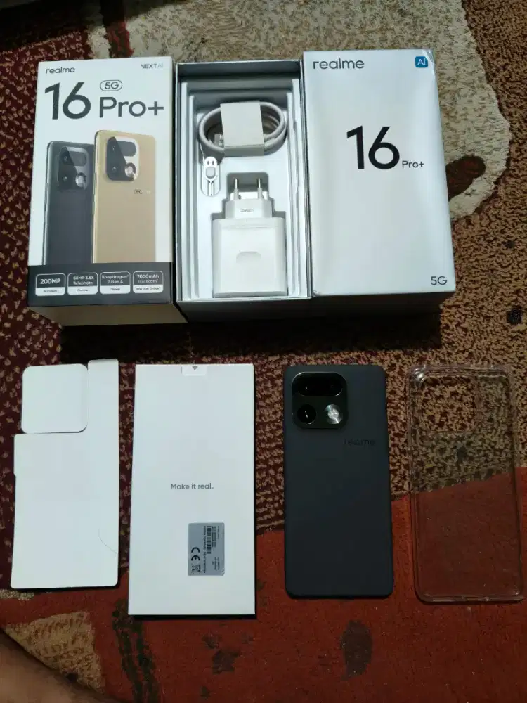 Realme 16 pro+ 5g ram 12/512 fullset mulus