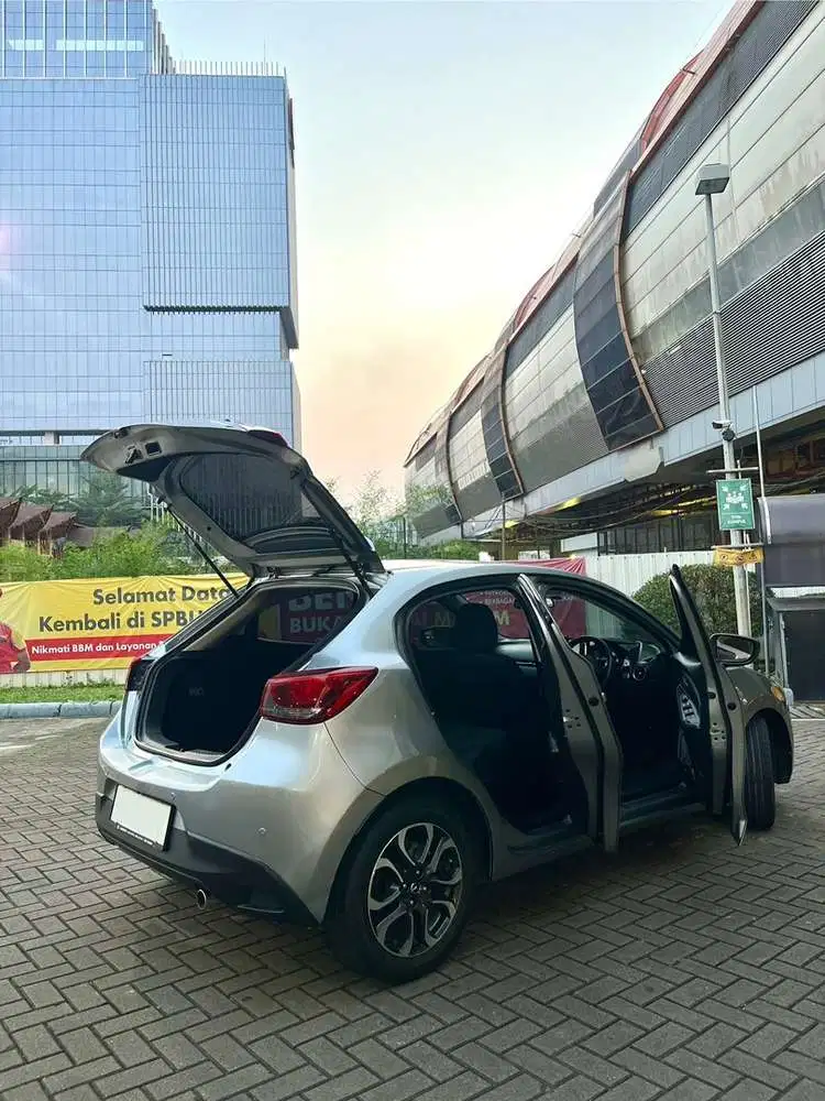 Mazda 2 2018 Bensin