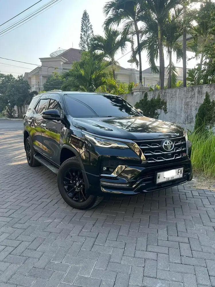 Km39rb fullOri fortuner VRZ 2.8 GR 2023 akhir improvement ex dokter