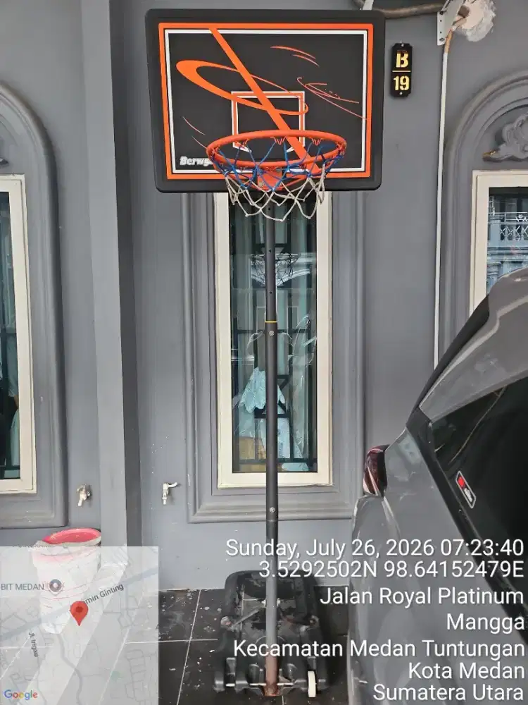 Tiang Ring Basket Berwyn