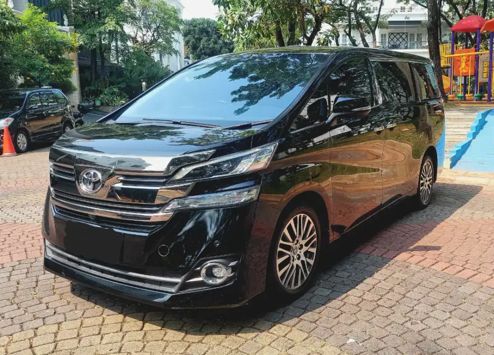 Toyota Vellfire 2.5 G 2016