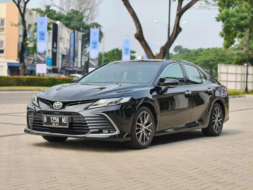 Toyota Camry 2.5 V AT 2021 / 2022