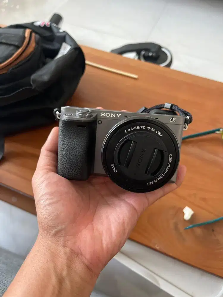 Sony alpha a6000