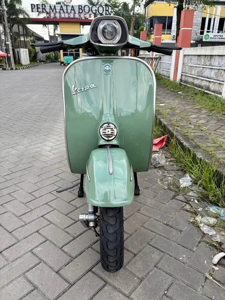 VESPA SUPER 1977