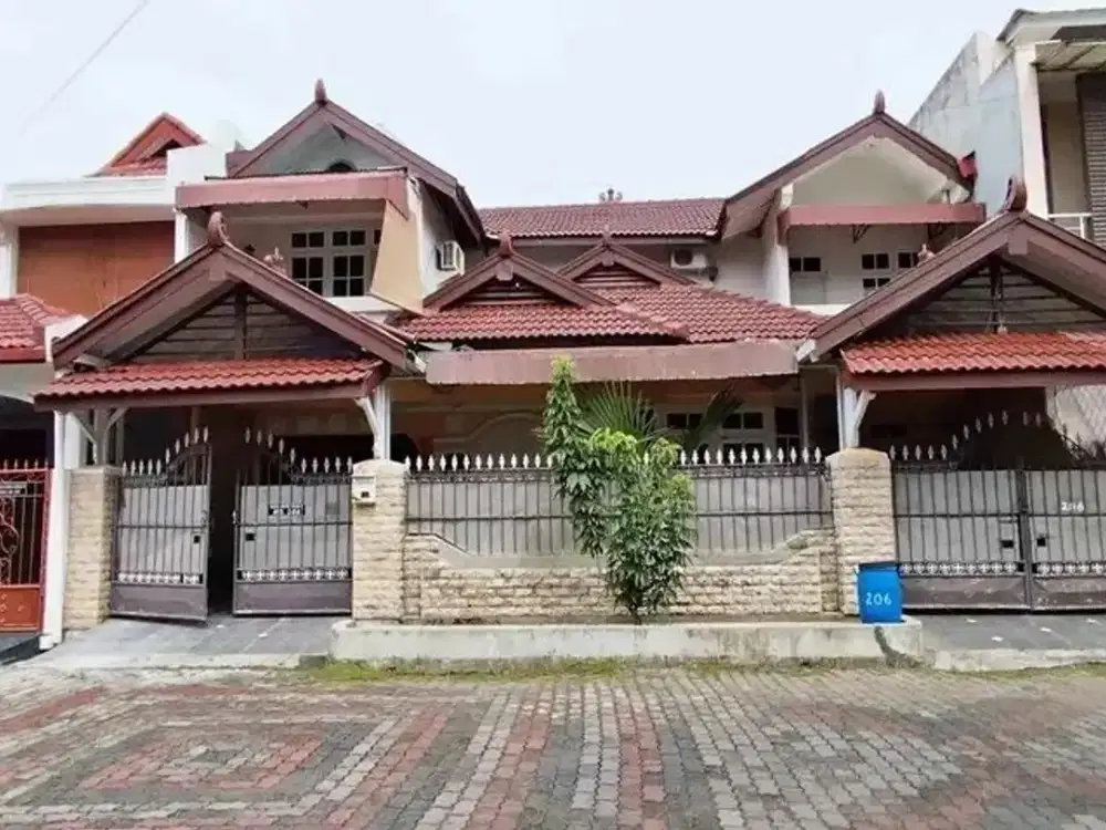 Strategis Turun Harga, Rumah Luas 300 m2 Barat Tugu Jogja