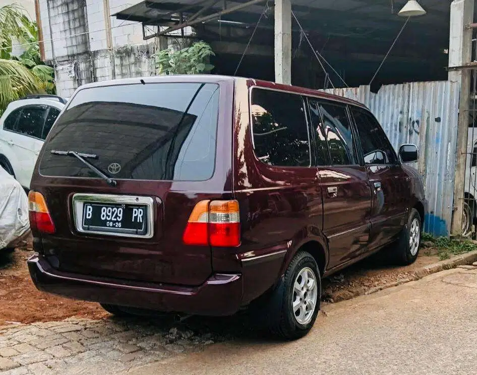 Toyota Kijang 2000 Bensin