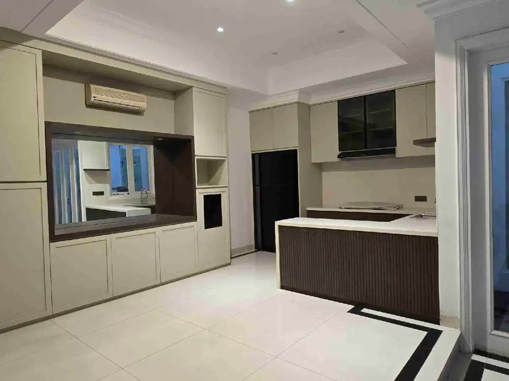 Dijual cepat Rumah Taman Permata Buana dekat 2 taman