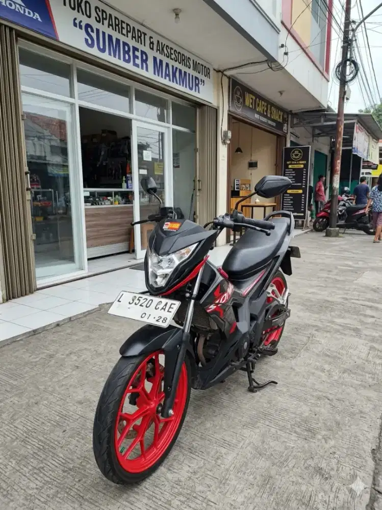 Sonic 150 fi tahun 2022 akhir pmk 2023 surat Lengkap hidup plat L