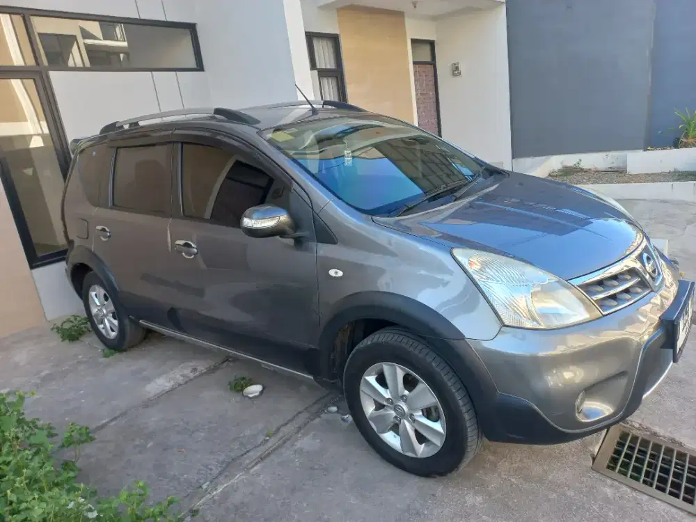 JUAL NISSAN LIVINA X-GEAR 2012 MANUAL