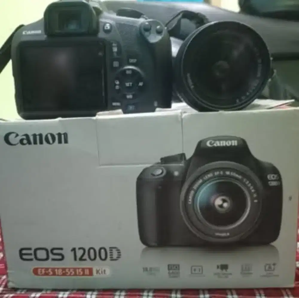 Kamera Canon 1200D