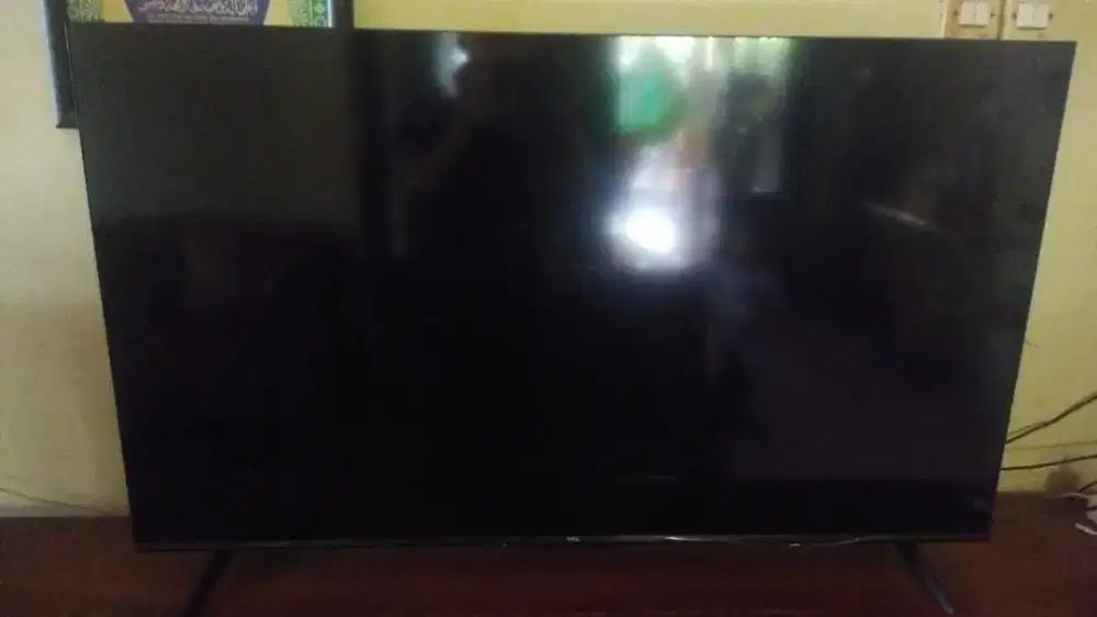 TCL 50 INCH Masih gress