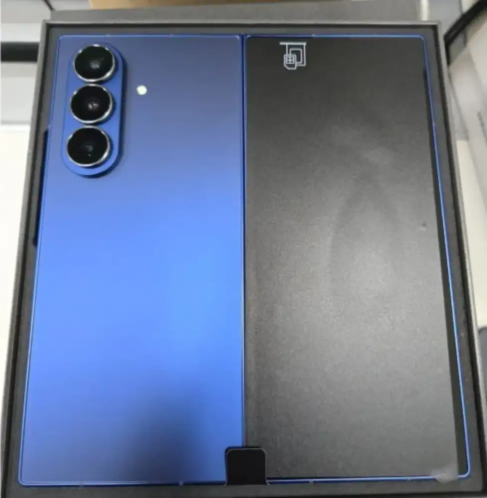 Samsung Galaxy Fold 7 12/256 blue shadow