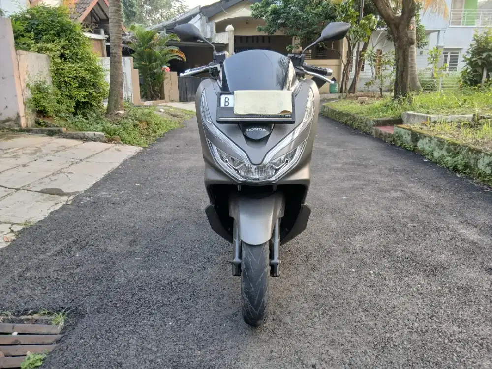 Bismillahirrahmanirrahim dijual BU Motor Honda PCX 150c Thn 2019 BT/TT