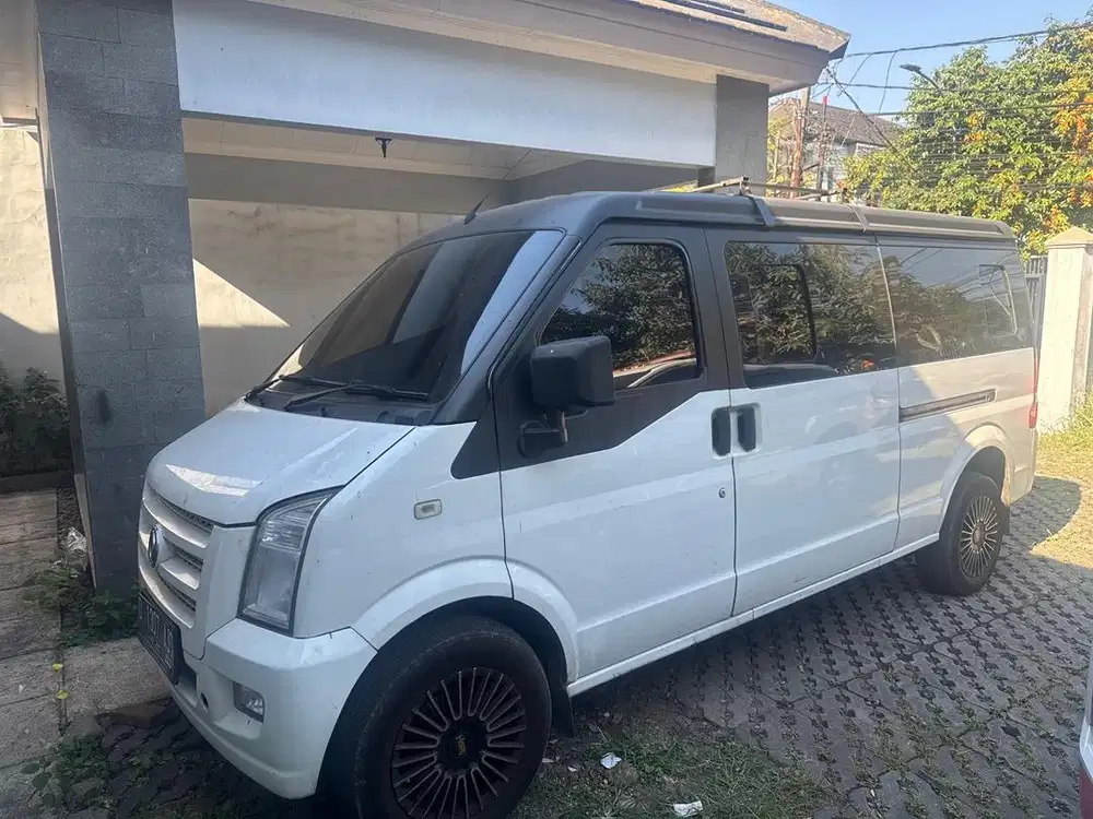 Kerjasama Driver Mobil Van