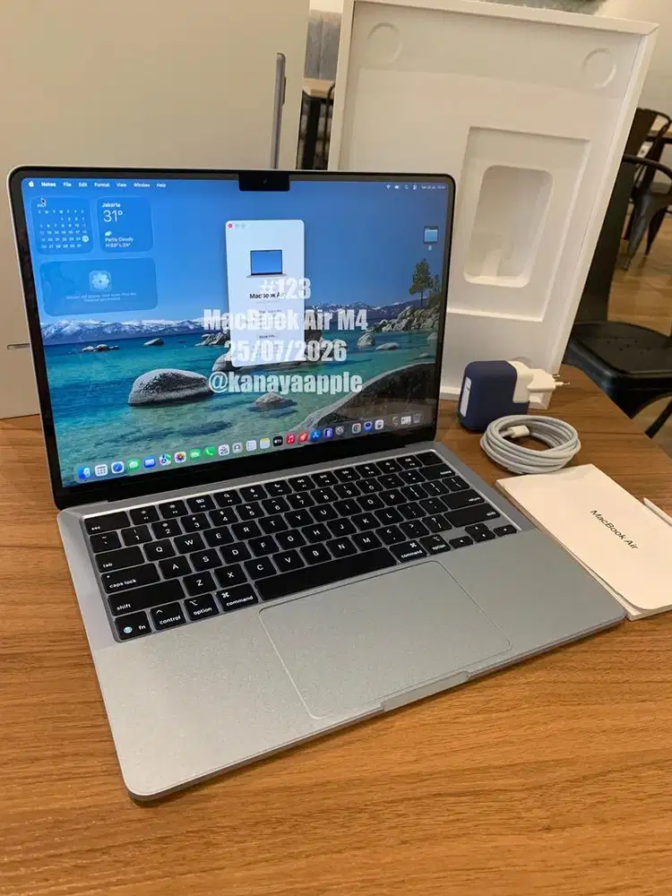 Macbook M4 iBox CC 8 BH 100 16 / 256 Mulus Fullset