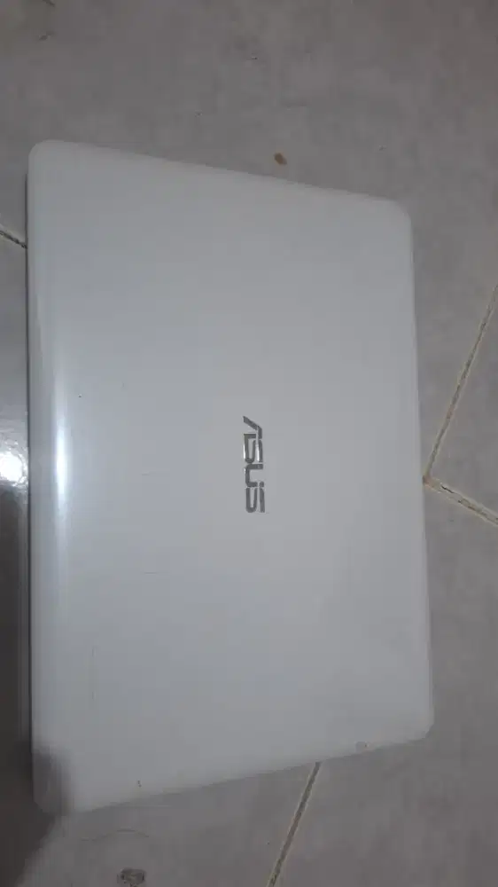 Asus vivobook bisq nego