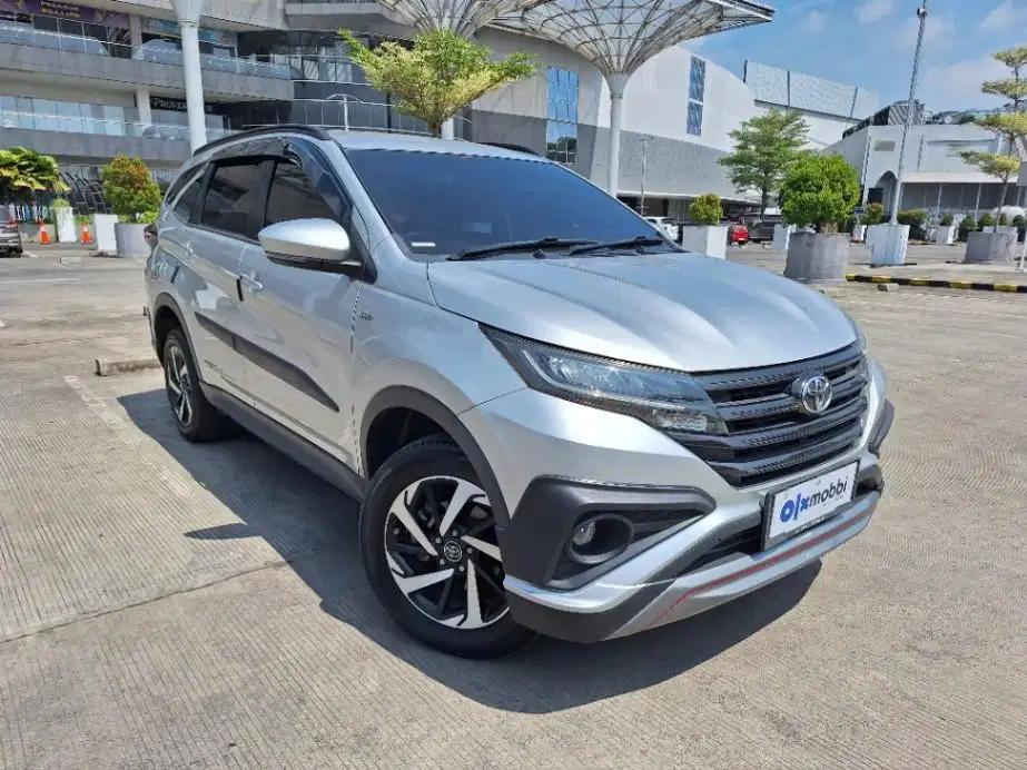 DP MURAH Toyota Rush 1.5 TRD Sportivo Bensin-AT 2020 Silver CTIUB