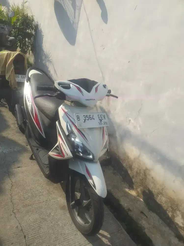 vario agnes plat b depok