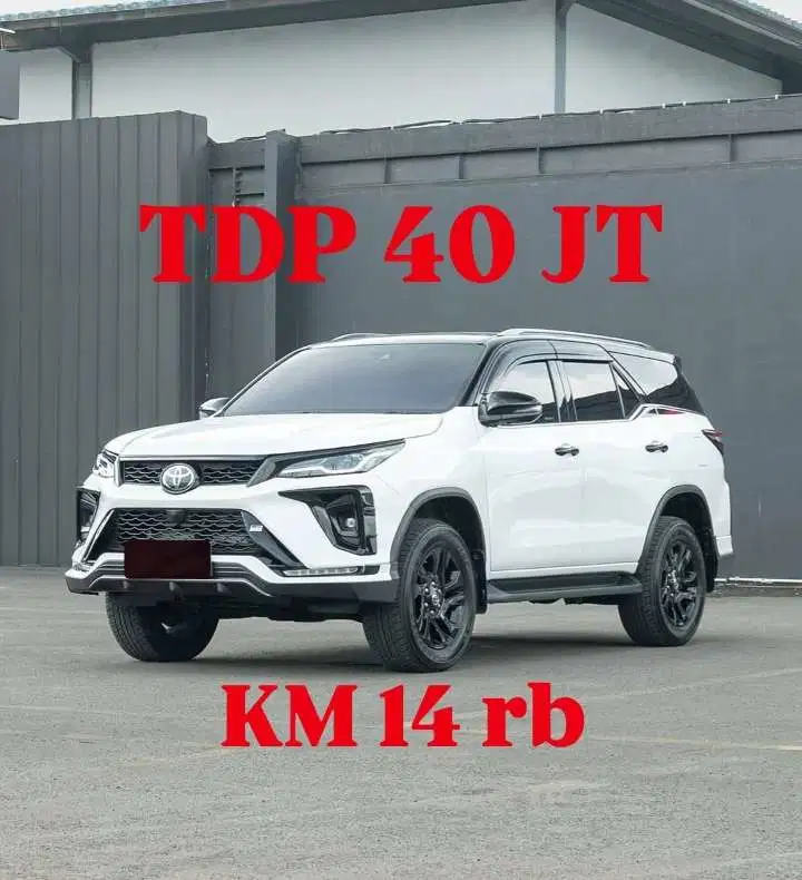 Toyota Fortuner GR 2.8 TSS Legender two tone