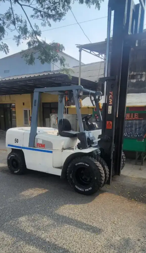 Forklift TCM 5 Ton,3 Meter,Matic,Mesin Isuzu 6BG1,Tahun 2018 (Fullori)