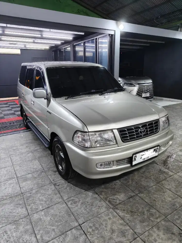 Mobil klasik terawat