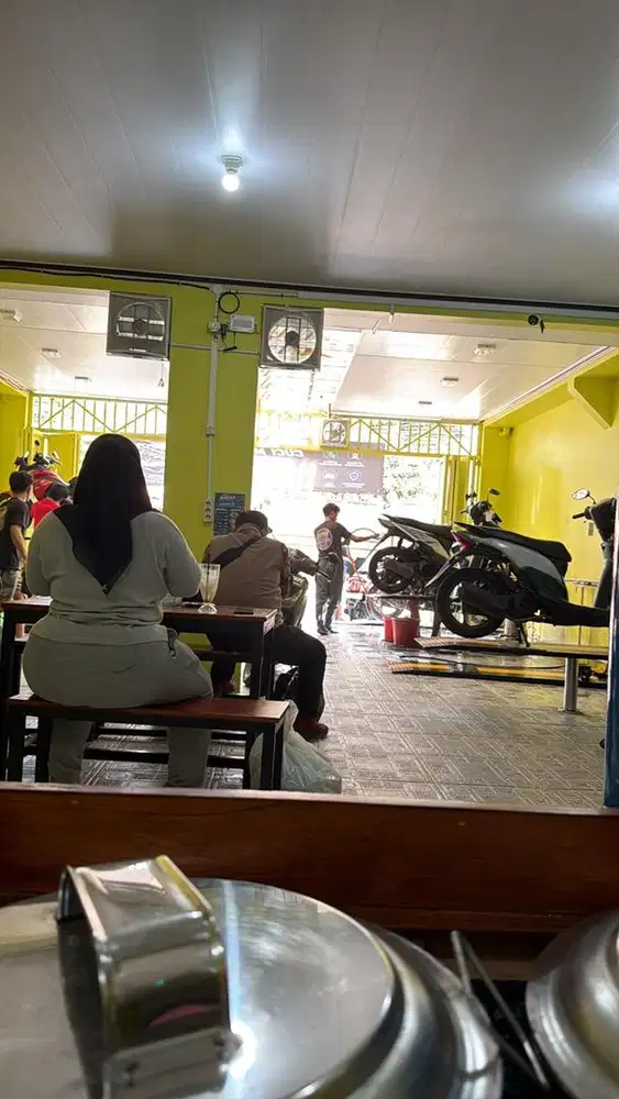 Tenaga cuci motor