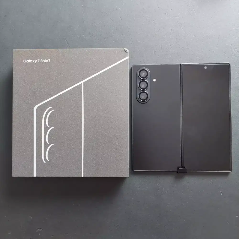 SAMSUNG GALAXY Z FOLD 7 JET BLACK 16GB/1TB GARANSI RESMI