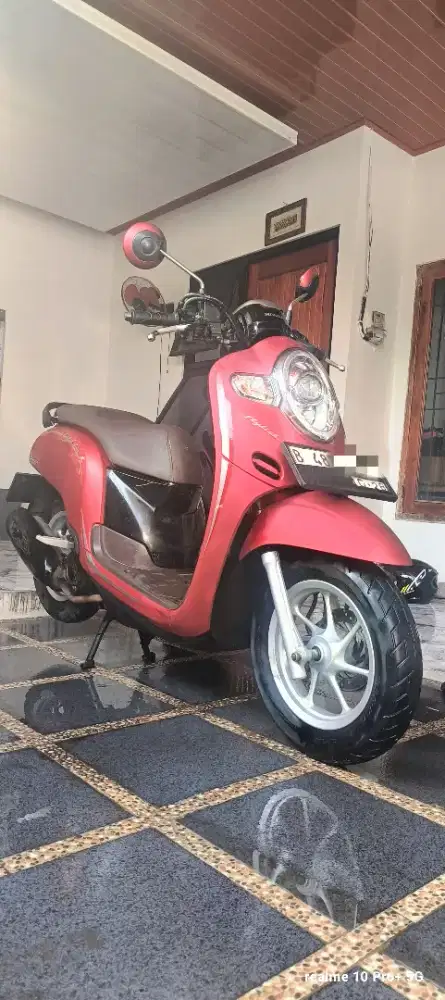 Dijual cepat Honda Scoopy 2018 bagus