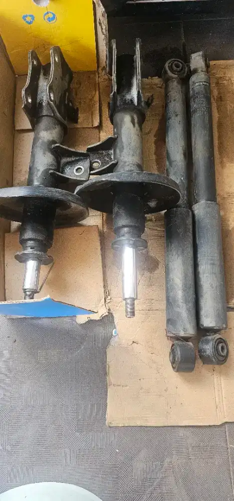 SHOCK BREAKER GRAND VITARA JLX 2.4