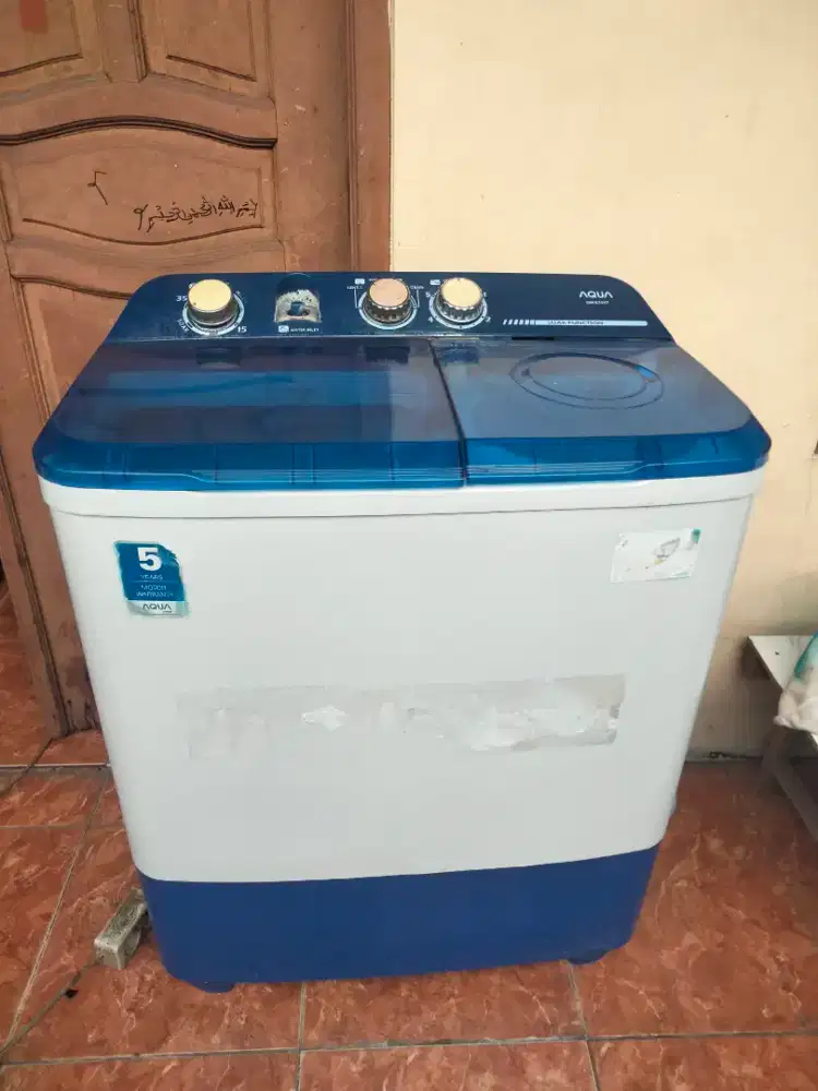 Jual mesin cuci 2 tabung merk AQUA kapasitas 8 kg normal
