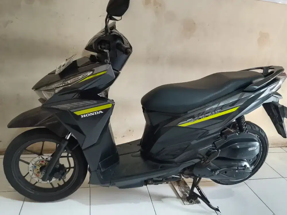 Honda vario 125 old thn 2017 pajak of 3x plat B depok