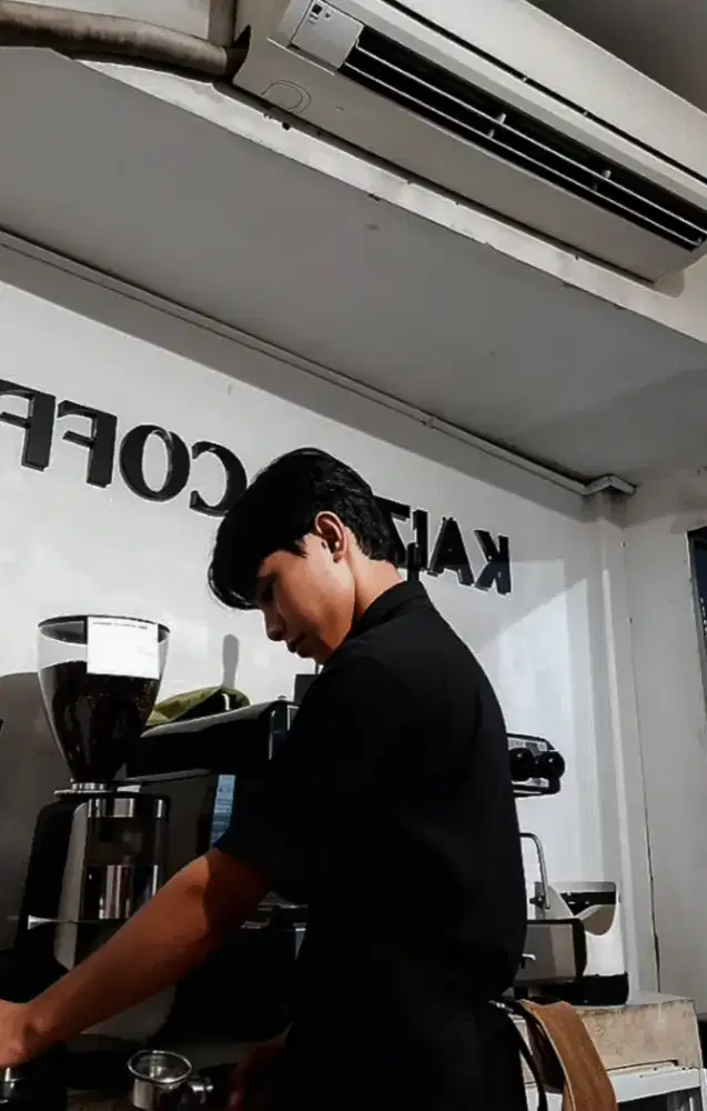 Tenaga Kerja F&B pengalaman:Barista+Server+Kasir|Anti Drama,Siap Kerja