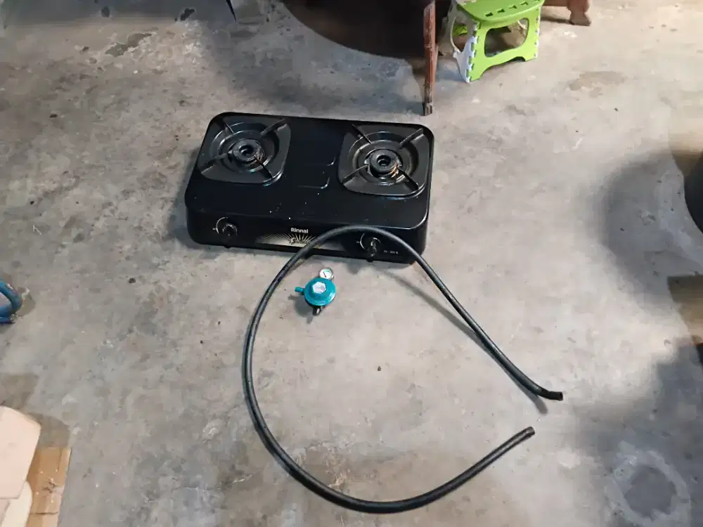 Dijual kompor Gas Rinai selang, dan regulator quantum harga 150 rb