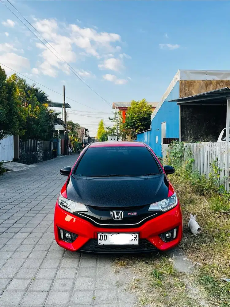 HONDA JAZZ RS MATIC 2015