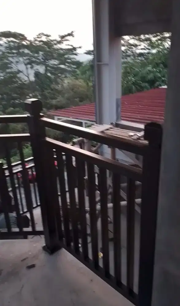 Pagar railing tangga balkon custom cat kulit jeruk