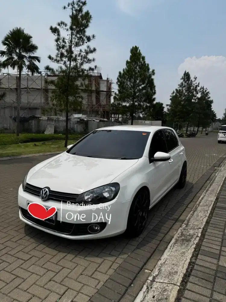 Jual Vw Golf 1,4 TSI PUTIH
