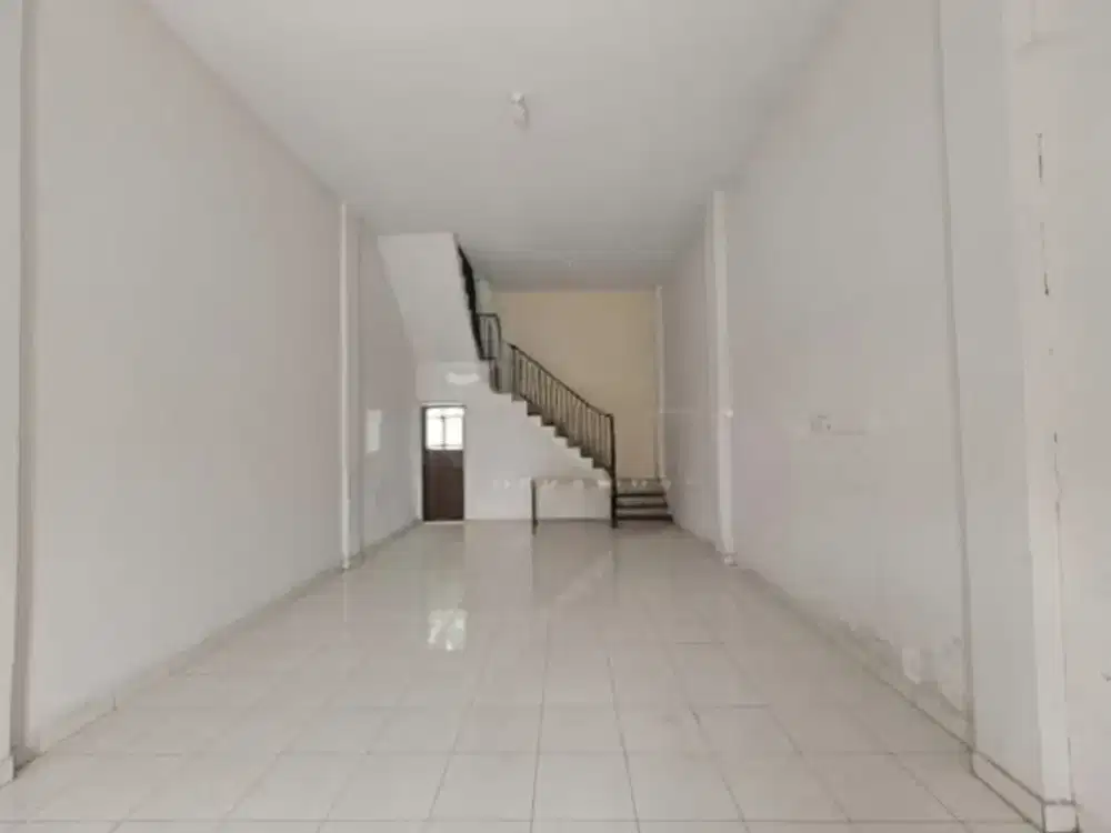 Ruko Cantik, siap pakai lokasi Jl. Ababil, Sukajadi